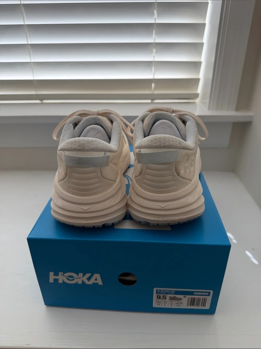 Hoka Bondi SR All Terrain Athletic Shoes - Picture 4 of 9